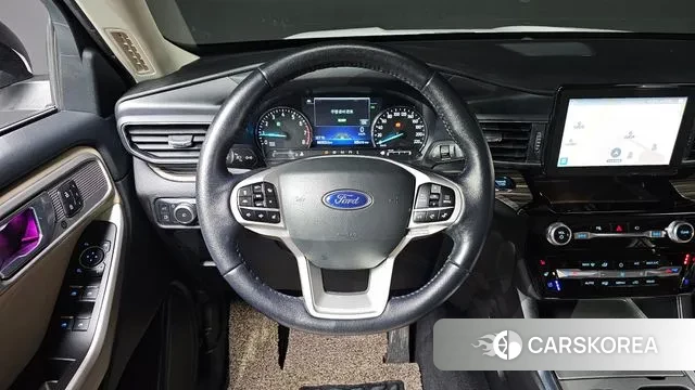 Ford Explorer 6th Generation 2022 Белый из Кореи, фото 5