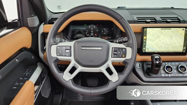 Land Rover Defender (L663) 2023 Черный из Кореи, фото 5