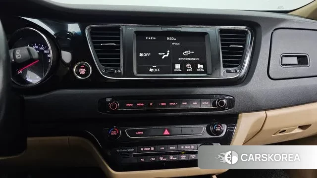 Kia The New Carnival 2019 Белый из Кореи, фото 5