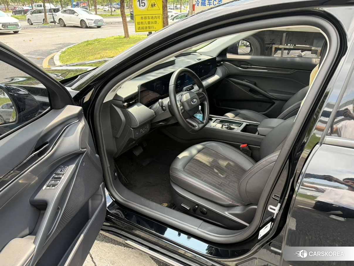 Ford Mondeo 2023 Черный из Китая, фото 5