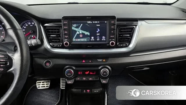 Kia Stonic 2019 Белый из Кореи, фото 5