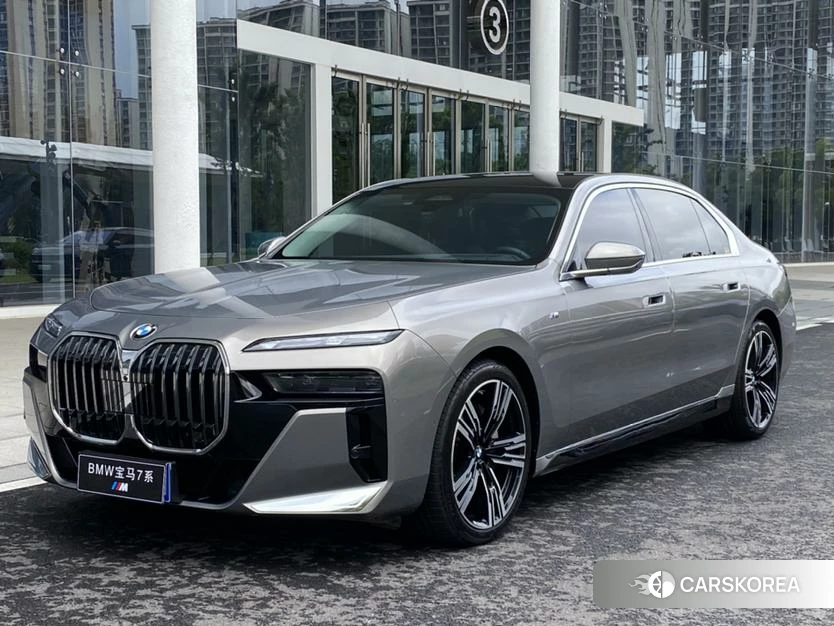 BMW 7 series 2022 Шампань из Китая, фото 5