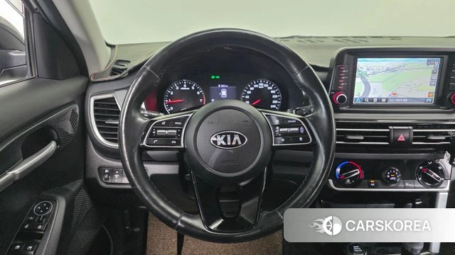 Kia Seltos 2020 Черный из Кореи, фото 5