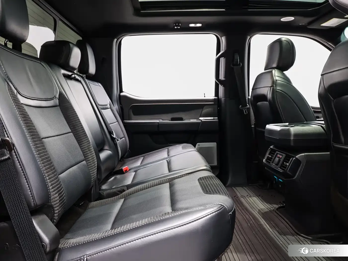 Ford F-150 2024 Черный из Китая, фото 5