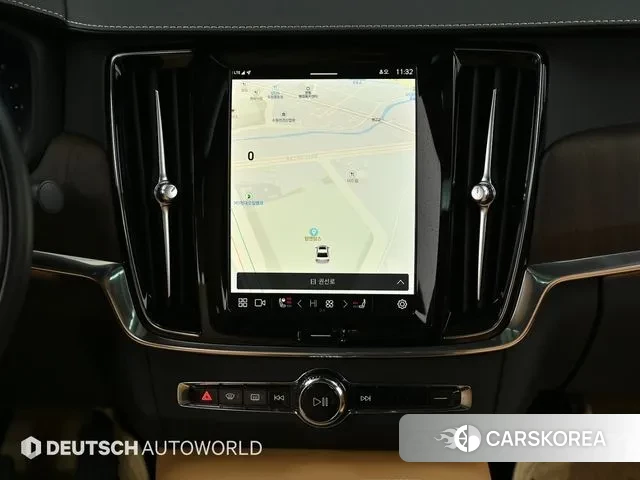 Volvo S90 2022 Черный из Кореи, фото 5