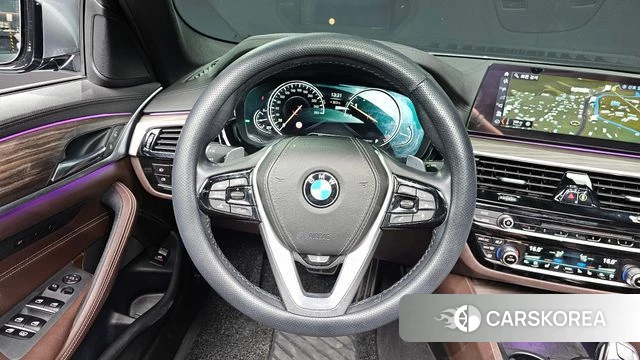 BMW 5 Series (G30) 2018 Серый из Кореи, фото 5
