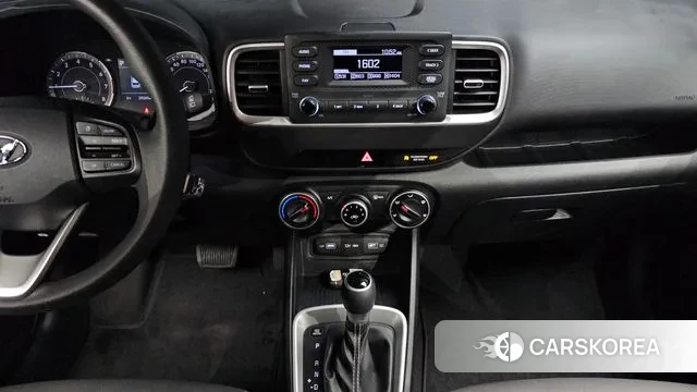 Hyundai Venue 2022 Белый из Кореи, фото 5