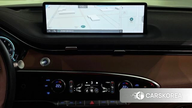 Genesis GV70 2023 Серый из Кореи, фото 5