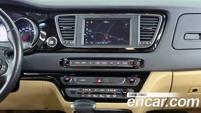 Kia The New Carnival 2018 Белый из Кореи, фото 5