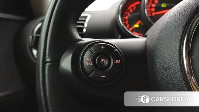 Mini Cooper Clubman 2020 Красный из Кореи, фото 5