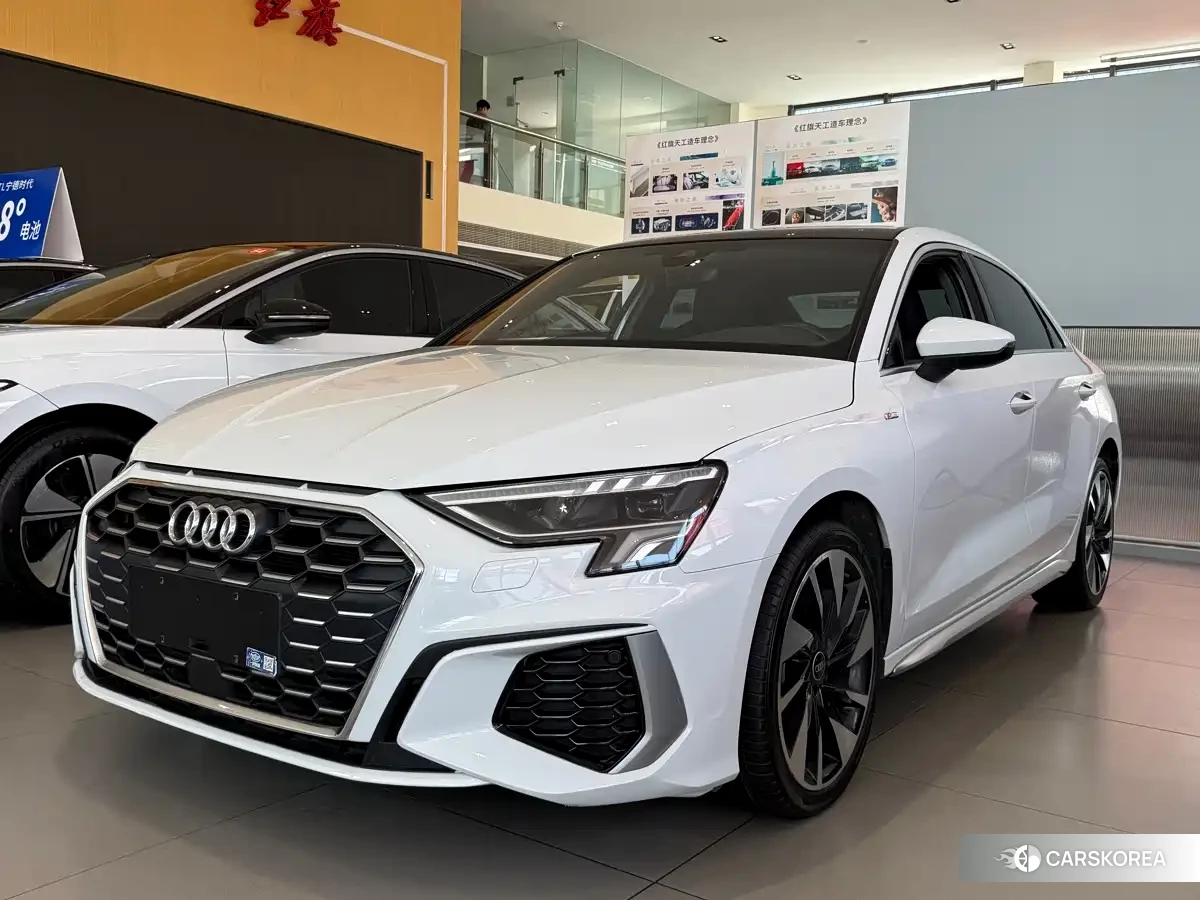 Audi A3 2024 Белый из Китая, фото 5
