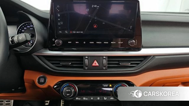 Kia The New K3 2nd generation 2024 Белый из Кореи, фото 5