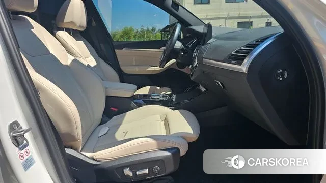 BMW iX3 2023 Белый из Кореи, фото 5