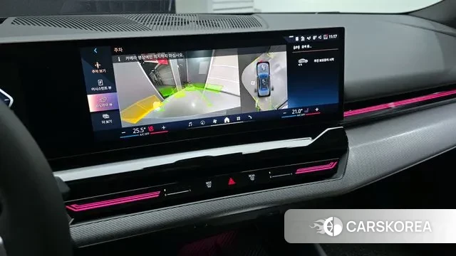 BMW 5 Series (G60) 2024 Серебристо-серый из Кореи, фото 5