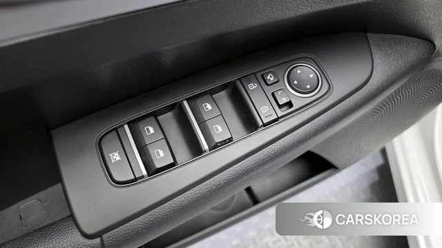 Kia The New K3 2nd generation 2021 Белый из Кореи, фото 5