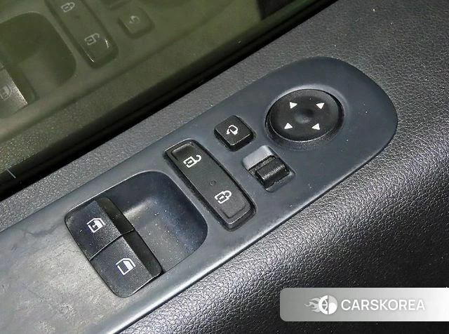 Hyundai Staria 2021 Белый из Кореи, фото 5