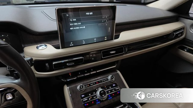 Lincoln Aviator 2nd generation 2020 Серый из Кореи, фото 5