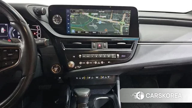 Lexus ES300h 7th generation 2023 Серый из Кореи, фото 5