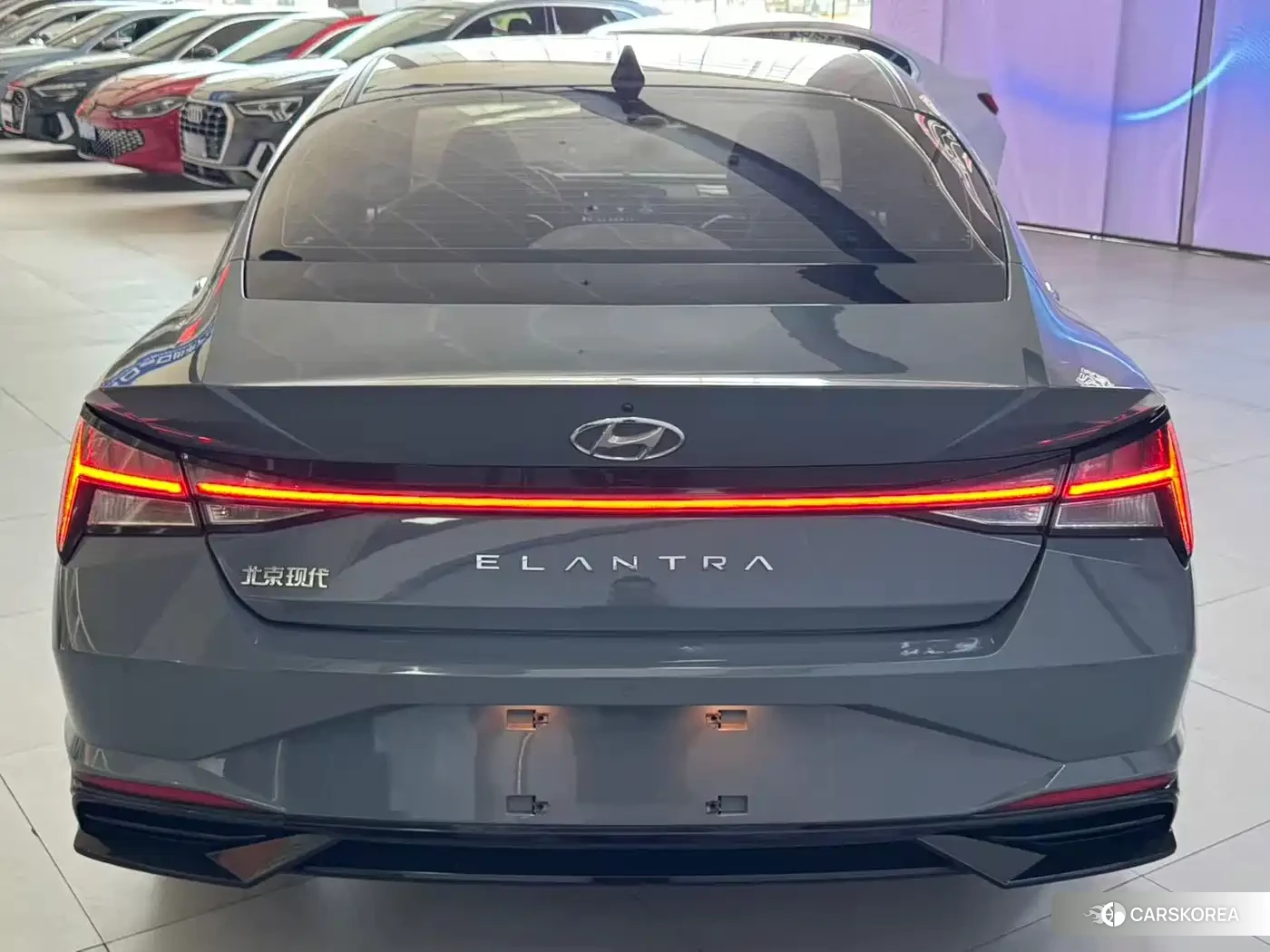 Hyundai Elantra 2022 Silver/gray из Китая, фото 5
