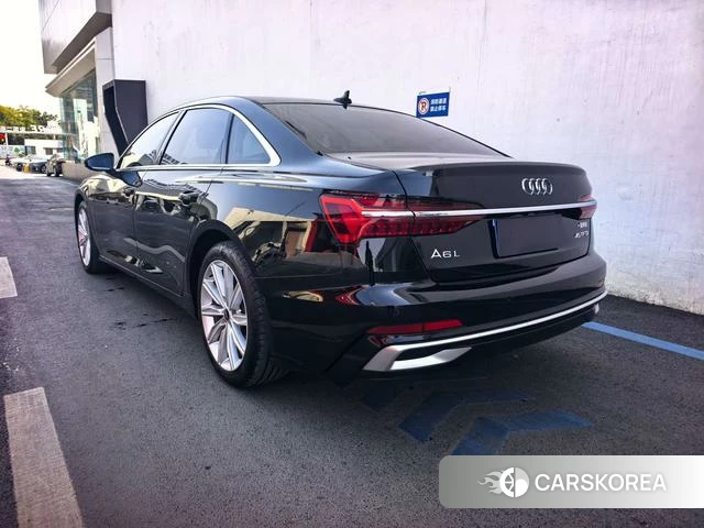 Audi A6L 2024 Черный из Китая, фото 5