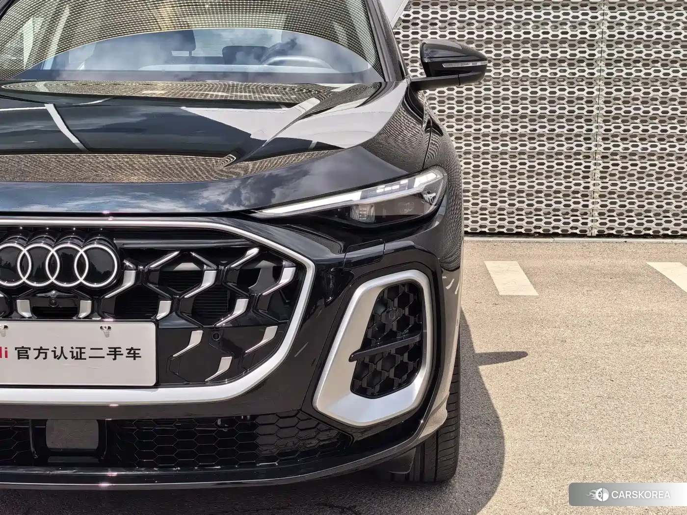 Audi Q5L 2025 Черный из Китая, фото 5