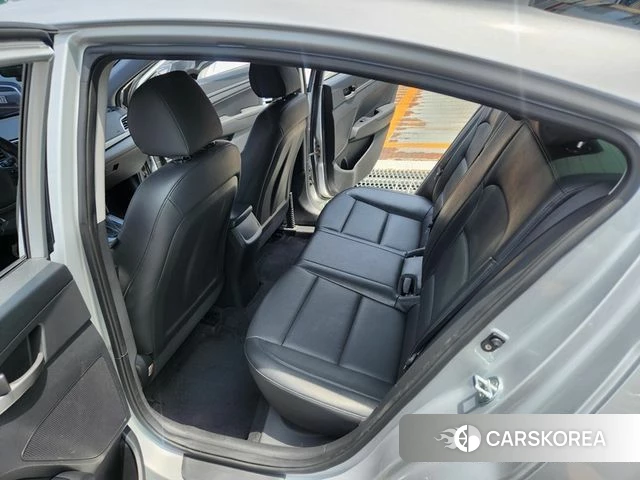 Hyundai Avante AD 2018 Серебряный из Кореи, фото 5