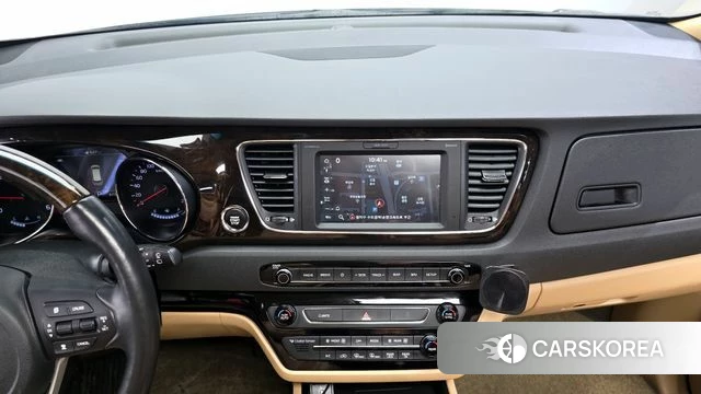 Kia The New Carnival 2019 Белый из Кореи, фото 5