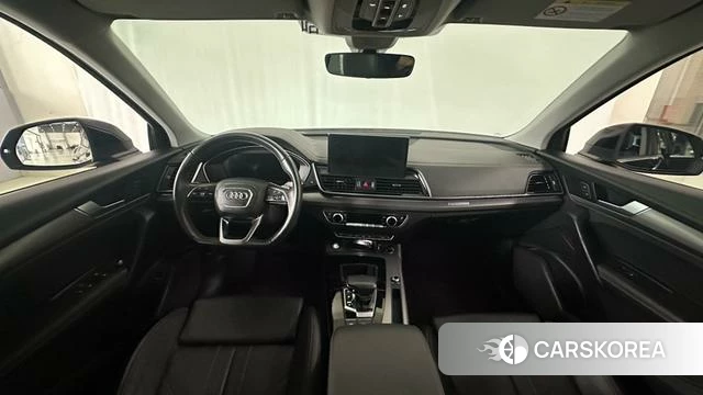 Audi Q5L 2022 Черный из Китая, фото 5