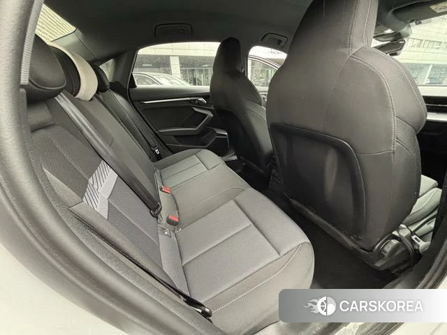 Audi A3 2021 Белый из Китая, фото 5
