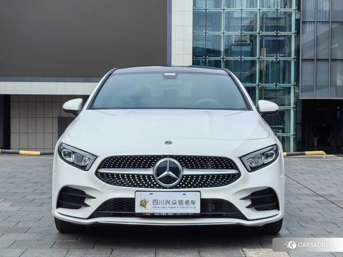 Mercedes-Benz Class A 2021 Белый из Китая, фото 5