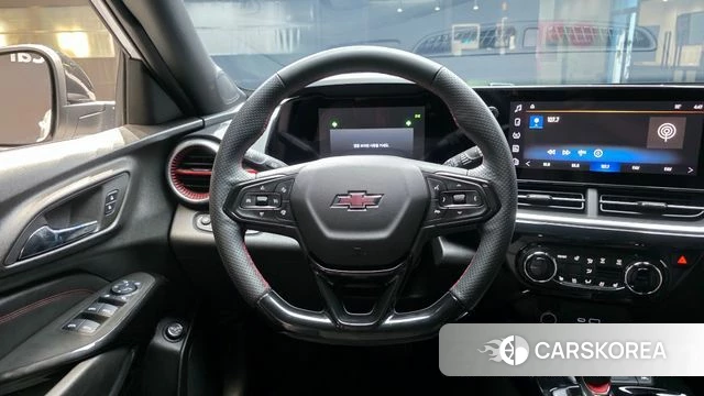 Chevrolet (GM Daewoo) Trax Crossover 2023 Белый из Кореи, фото 5
