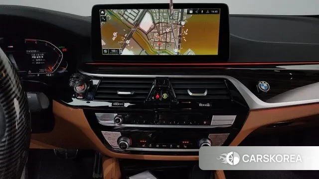 BMW 5 Series (G30) 2022 Черный из Кореи, фото 5