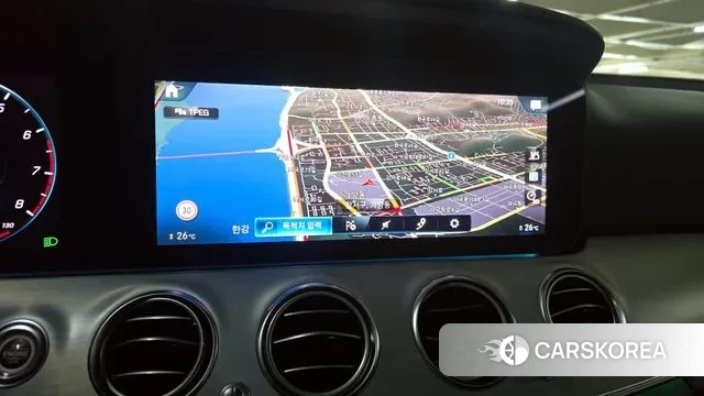 Mercedes-Benz E-Class W213 2021 Черный из Кореи, фото 5