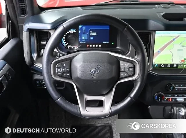 Ford Bronco 6th Generation 2022 Красный из Кореи, фото 5