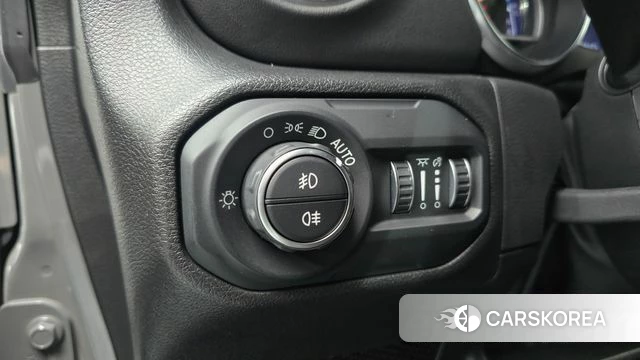 Jeep Wrangler (JL) 2023 Серый из Кореи, фото 5