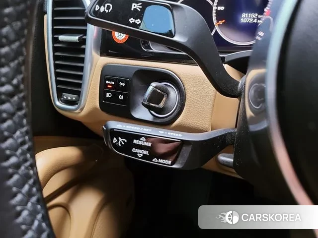 Porsche Cayenne (PO536) 2020 Черный из Кореи, фото 5