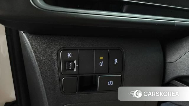 Hyundai Staria 2024 Белый из Кореи, фото 5