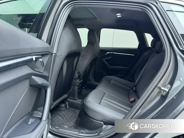 Audi A3 2023 Темно-серый из Китая, фото 5