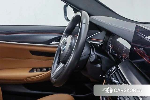 BMW 5 series (imported) 2024 Черный из Китая, фото 5