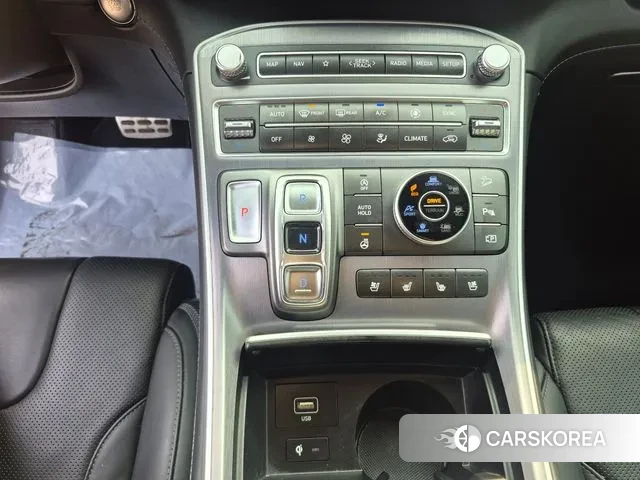 Hyundai The New Santa Fe 2022 Белый из Кореи, фото 5