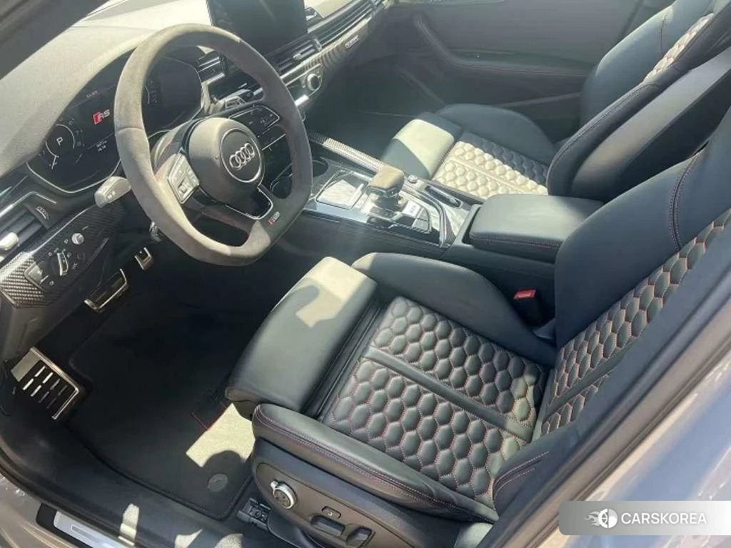 Audi RS 4 2023 Серебристо-серый из Китая, фото 5