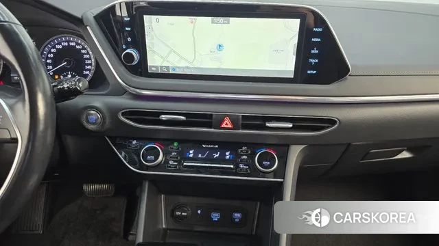 Hyundai Sonata (DN8) 2022 Черный из Кореи, фото 5