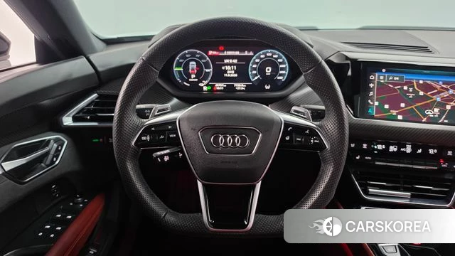 Audi e-Tron GT 2022 Белый из Кореи, фото 5