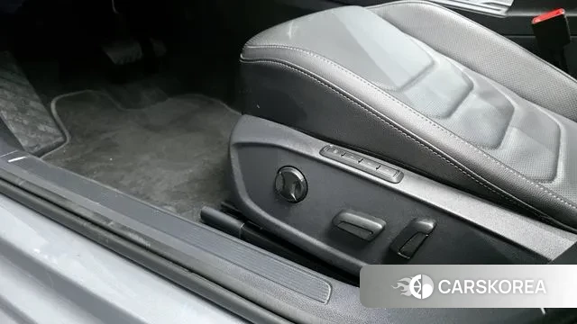 Volkswagen 7th Generation of Jetta 2021 Серебристо-серый из Кореи, фото 5