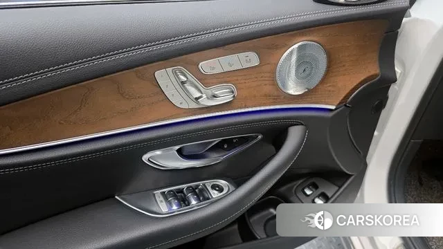 Mercedes-Benz E-Class W213 2020 Белый из Кореи, фото 5