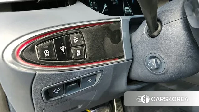 Genesis GV70 2023 Белый из Кореи, фото 5