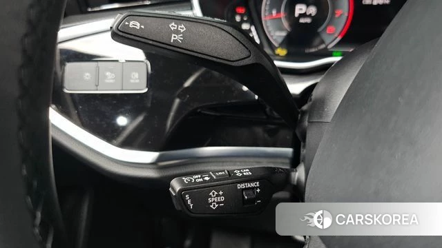 Audi Q3 (F3) 2025 Синий из Кореи, фото 5