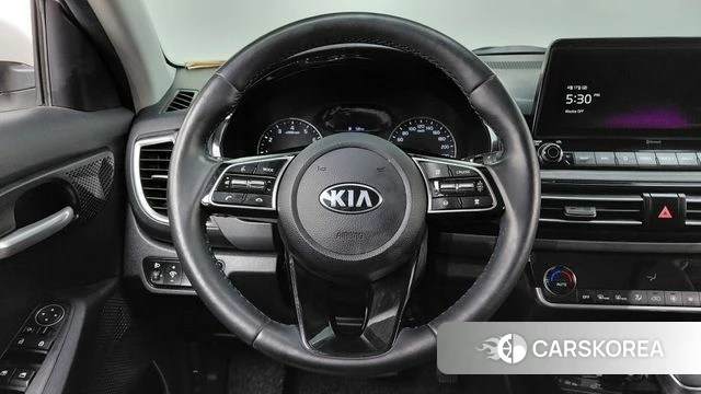 Kia Seltos 2021 Белый из Кореи, фото 5