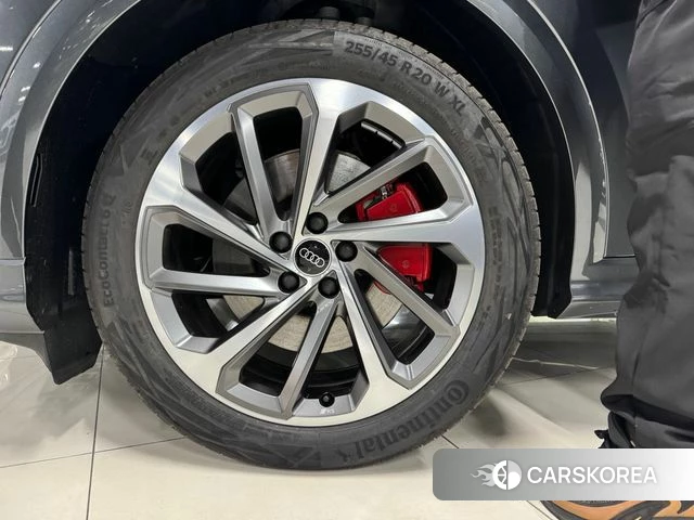 Audi Q5 (80A) 2025 Серый из Кореи, фото 5