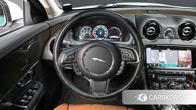 Jaguar All New XJ 2019 Белый из Кореи, фото 5